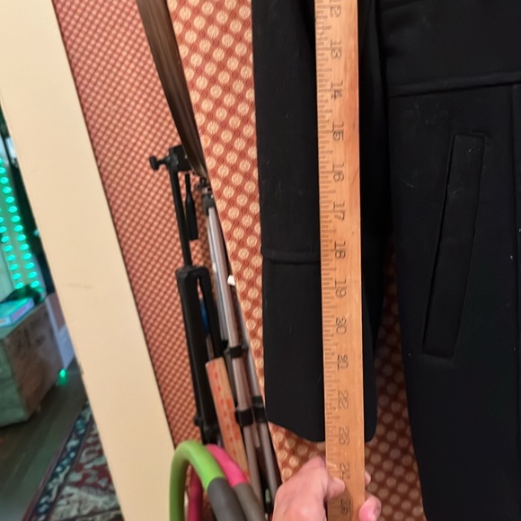 Guess Coat - Picture 12 of 12